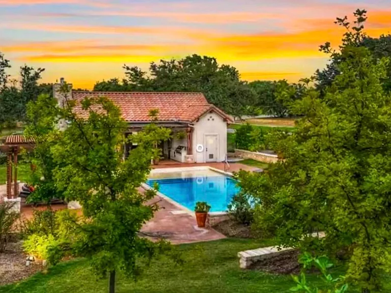 108 Tuscan Dr — Photo 6