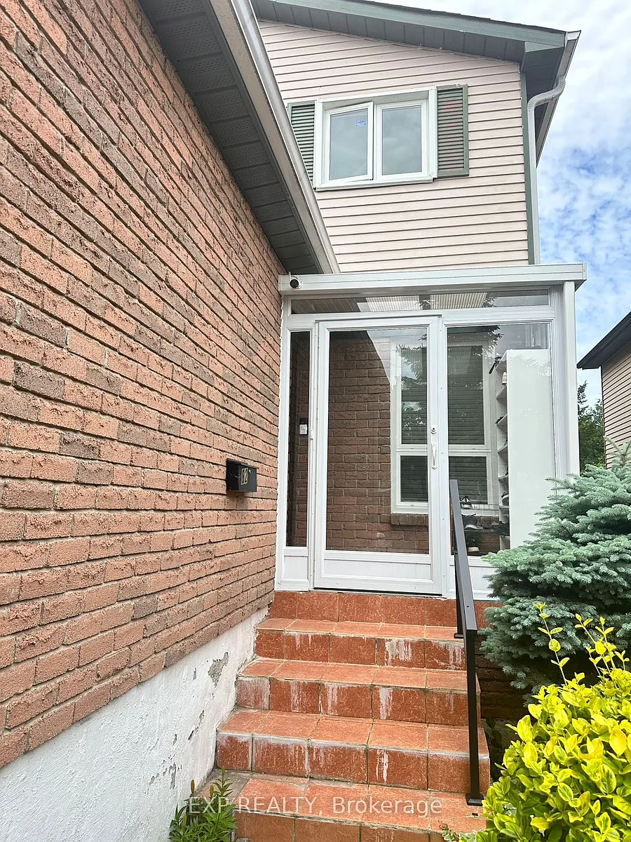 Building Photo - 82 Muirlands Dr
