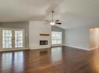3635 Ridgebriar Dr, Dallas, TX 75234
