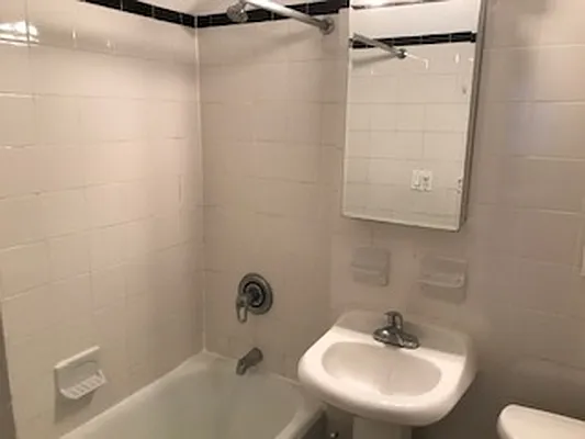 Rented by Oxford Property Group | media 20