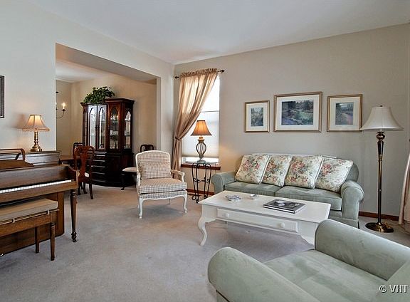 2nd image of 3102 Sawgrass Dr