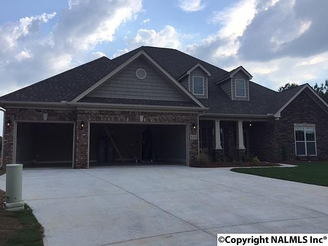 1st image of 610 Quiet Creek Cir