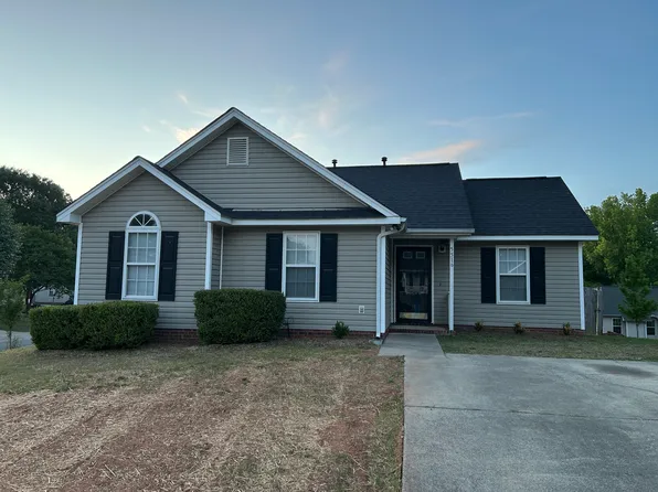 1516 John McGraw Ln, Charlotte, NC 28214