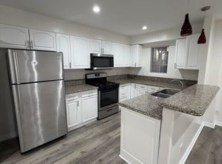 121 S Rampart Blvd APT 3, Los Angeles, CA 90057