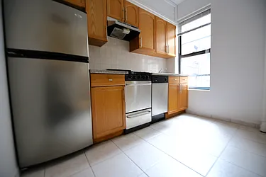 Rented by Nolita Group