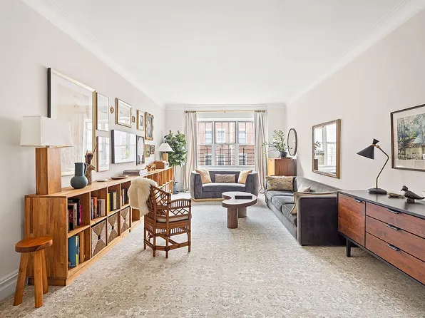 35-25 77th St APT A35, Queens, NY 11372