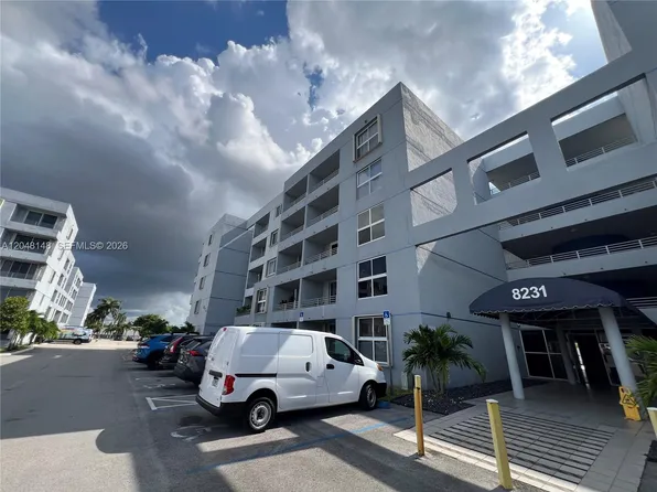 8231 NW 8th St #2310, Miami, FL 33126