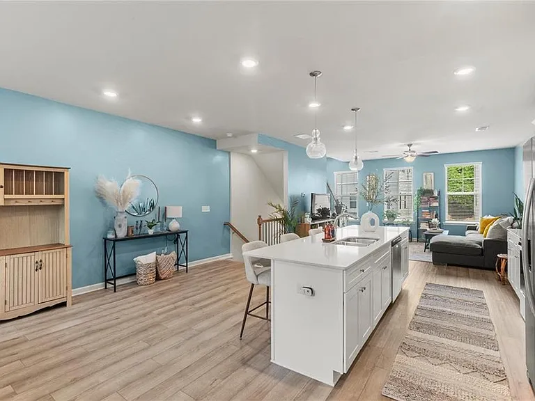 79 Werner Brook Way SW #10 — Photo 9