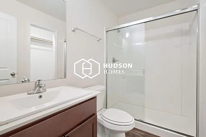 1014 David Ave — Photo 8