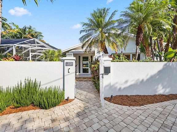 3rd image of 2124 Coral Shores Drive