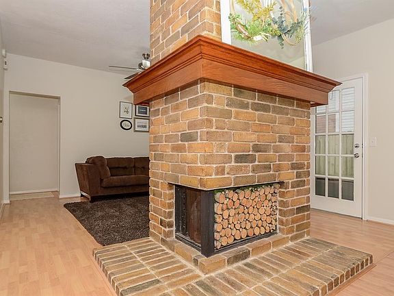 5th image of 21207 Park Valley Dr