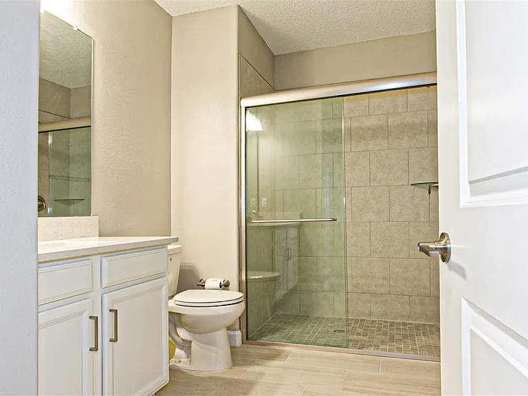 16657 Shell Bay Dr — Photo 48