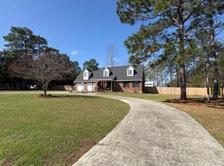 319 Greenbriar Dr, Byron, GA 31008