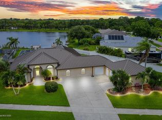 2270 Stone Lake Dr, Merritt Island, FL 32953