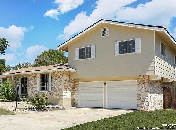 3rd image of 4815 Sierra Madre Dr