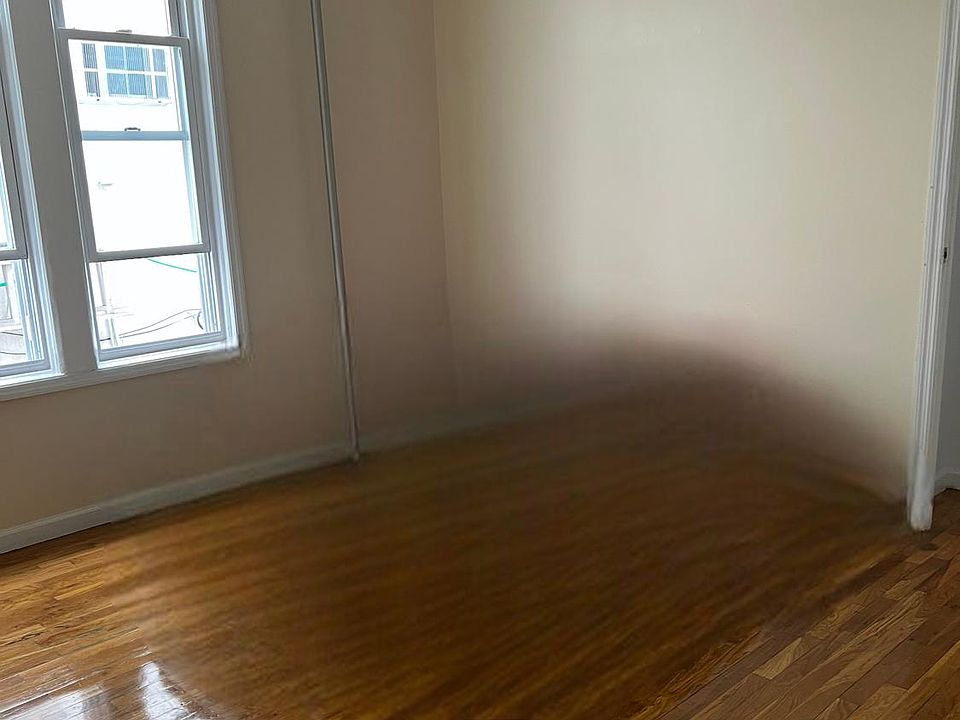 1st image of 6915 14th Ave #1F