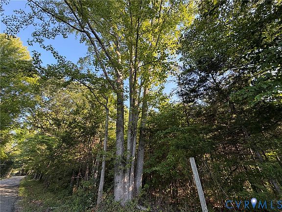 5th image of 4877 Tabscott Rd