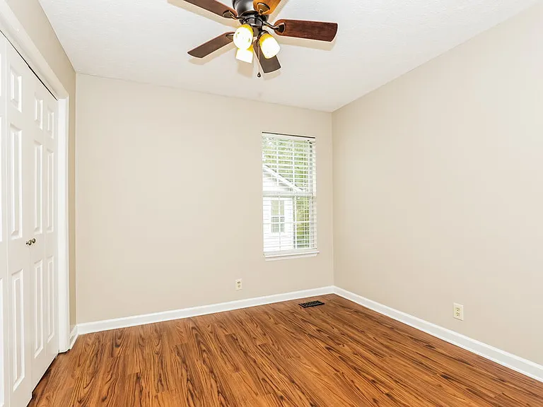 5340 Village Way — Photo 13