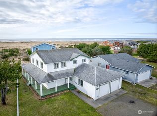 34709 G St, Ocean Park, WA