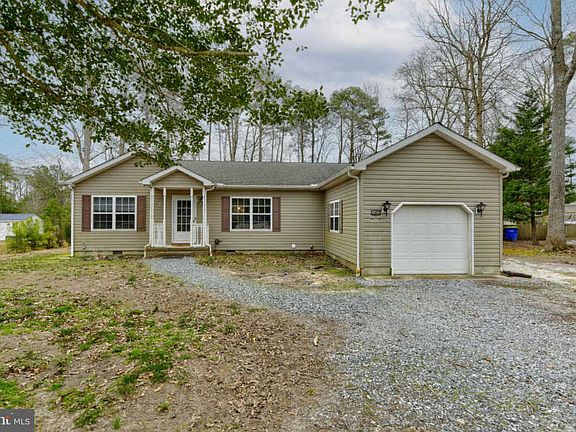 2nd image of 32724 E Albemarle Ct