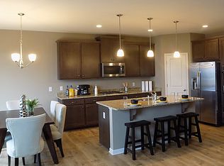 6607 Jocelyn Ave Bay S, Cottage Grove, MN 55016