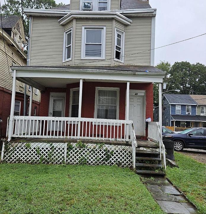 1st image of 149 Monmouth St