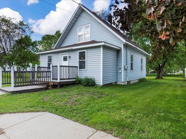 751 Roe St, Brooten, MN 56316