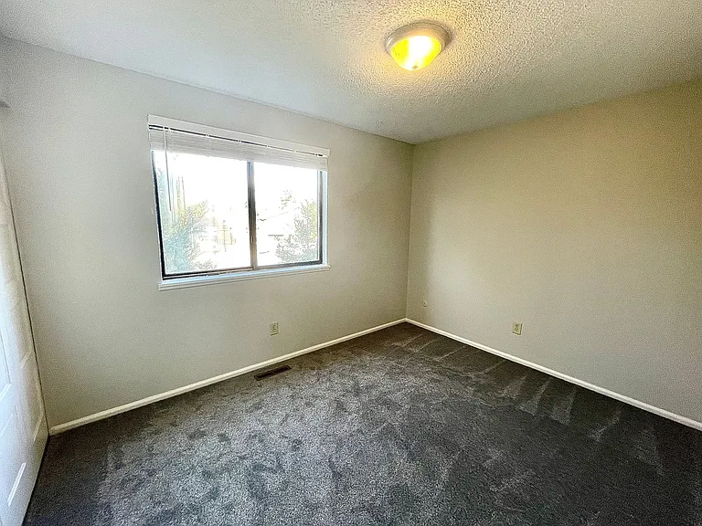 3410 W 17th Street Rd — Photo 20