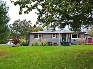 377 Valley Rd, Pulaski, NY 13142