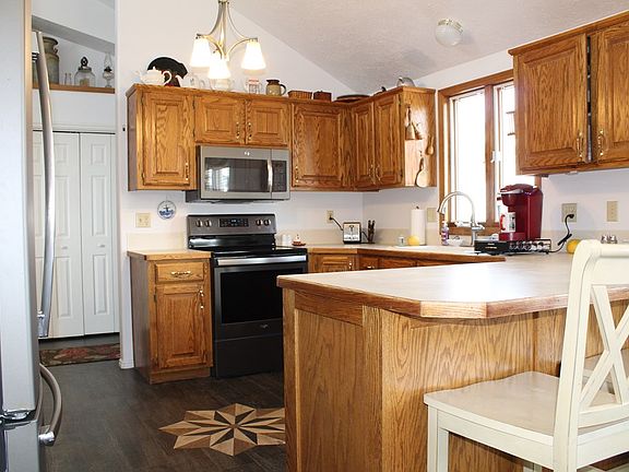 3rd image of 3168 Chaparral Dr
