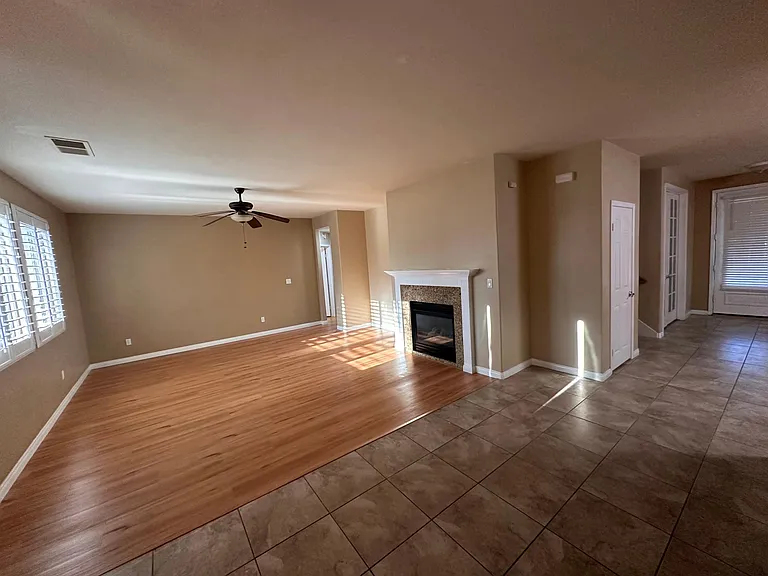 7309 Sleepy Lagoon Dr — Photo 25
