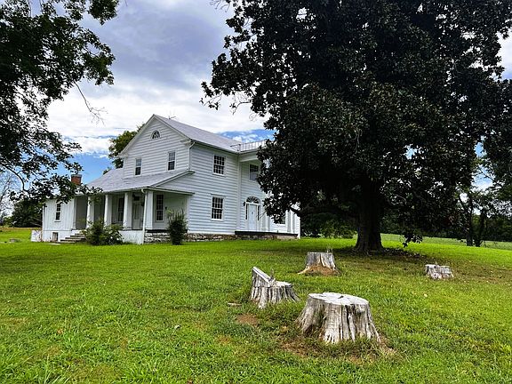 2nd image of 3138 Richmond Rd