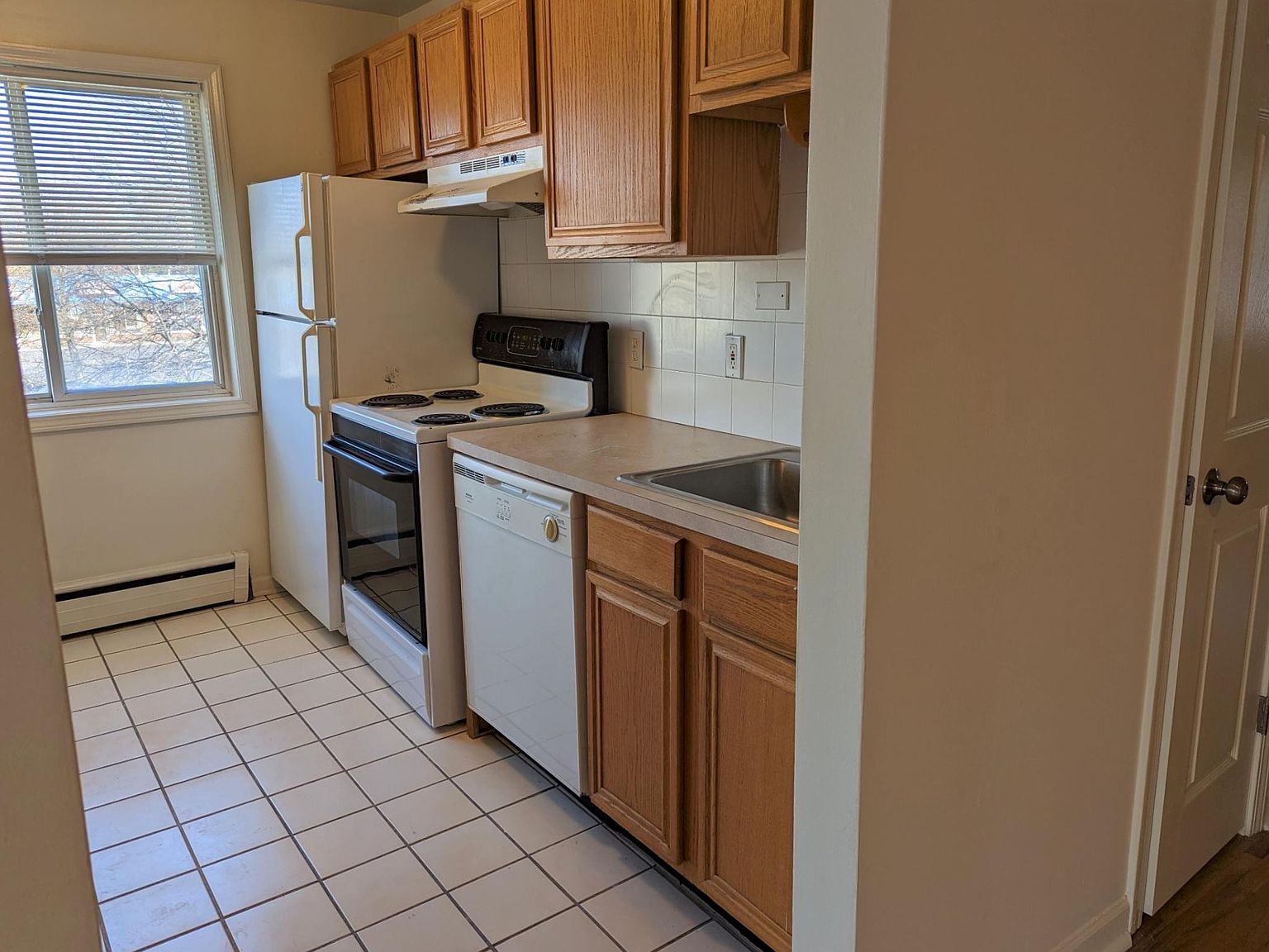 7702 Millersport Hwy, Buffalo, NY 14226 Zillow