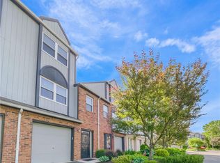3 Milford Ct, Nanuet, NY 10954