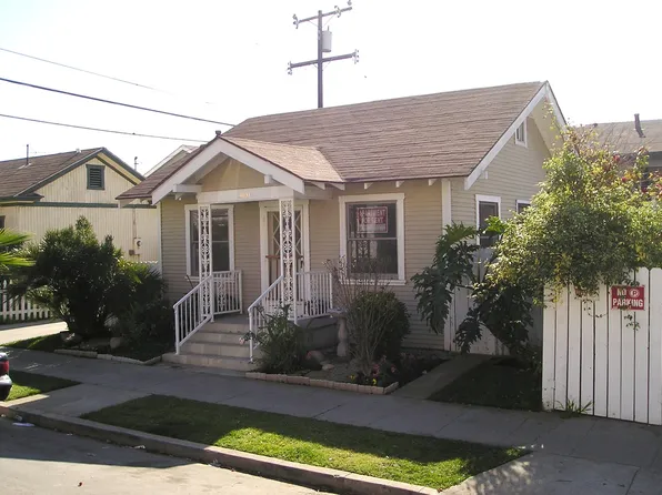 3020 E 17th St, Long Beach, CA 90804