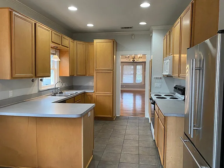 5125 Birchman Ave — Photo 3