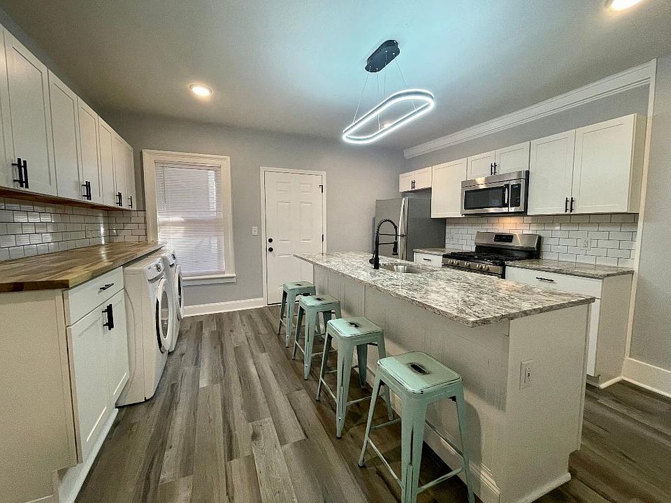 1st image of 701 Catherine St #1