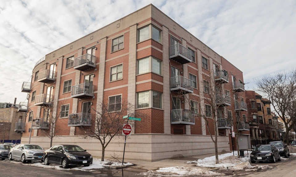 1st image of 4616 N Kenmore Ave APT 305