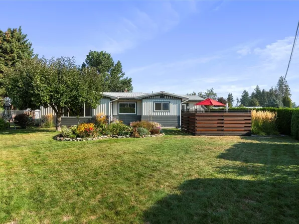 702 2nd Ave, Chase, BC V0E 1M0