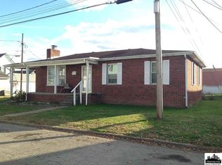 1412 Walnut St, Kenova, WV 25530