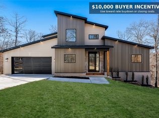 15 Ettrick Ln, Bella Vista, AR 72715