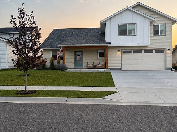 2nd image of 1005 Pryor Ln