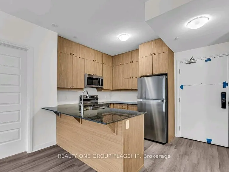 470 Gordon Krantz Ave #316 — Photo 10