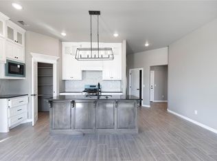 3220 Perch Dr, Yukon, OK 73099