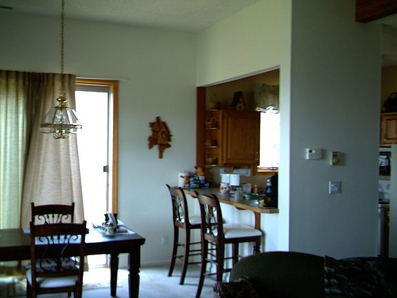 Dining Area/Kitchen