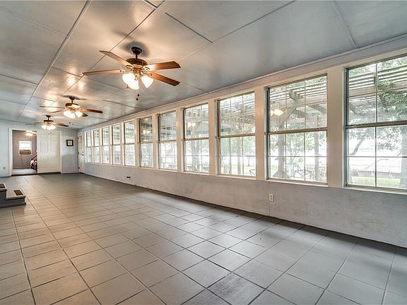5th image of 7506 Parkview Dr