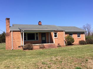 270 Christopher Dr, Burlington, NC 27217