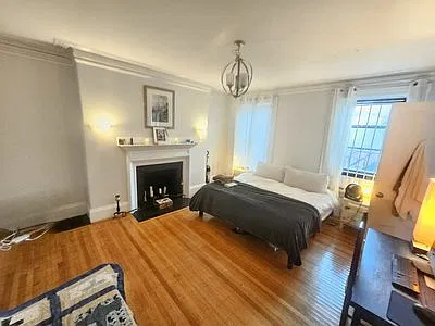 1 bed, 900 sqft, $4,500 — Photo 2