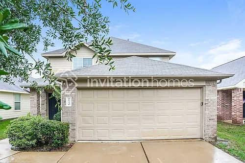 18746 Dennington Dr Photo 1