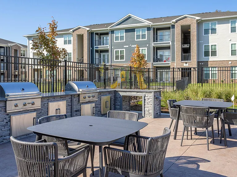 Viridian Apartments — Photo 17